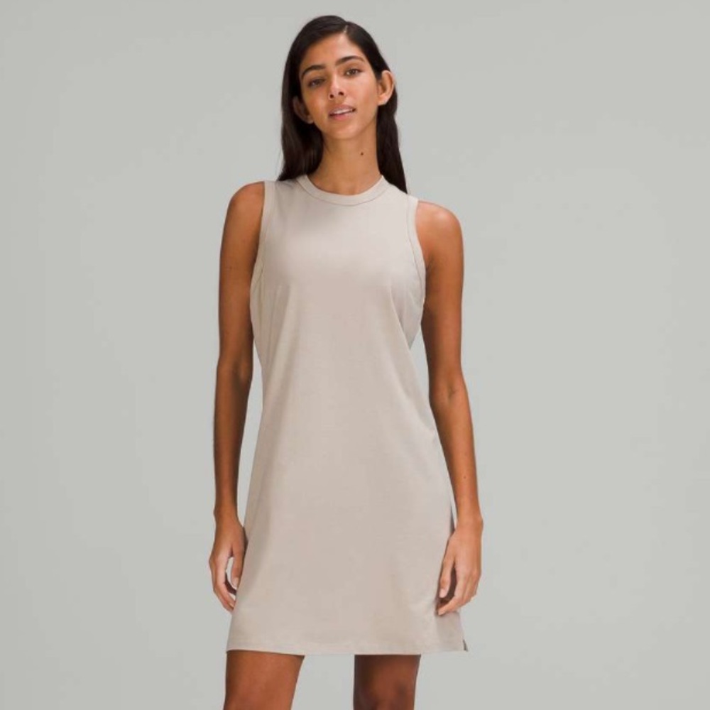 Lululemon Classic-Fit Cotton-Blend Dress
- Raw Linen